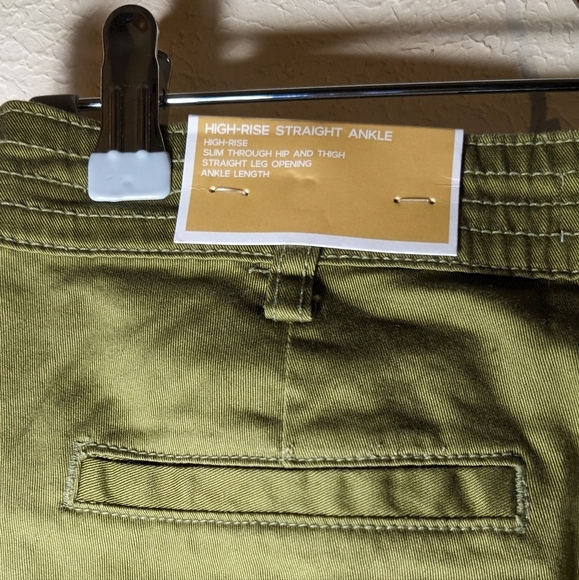 MICHAEL Kors High-rise straight ankle pants in Smoky Olive - Picture 5 of 7